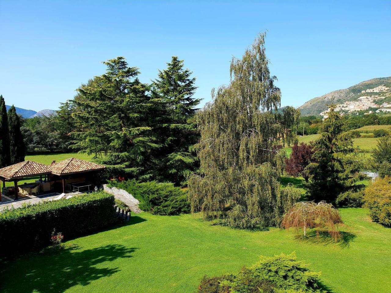 Alvito Agriturismo Di Charme Erbadoro מראה חיצוני תמונה